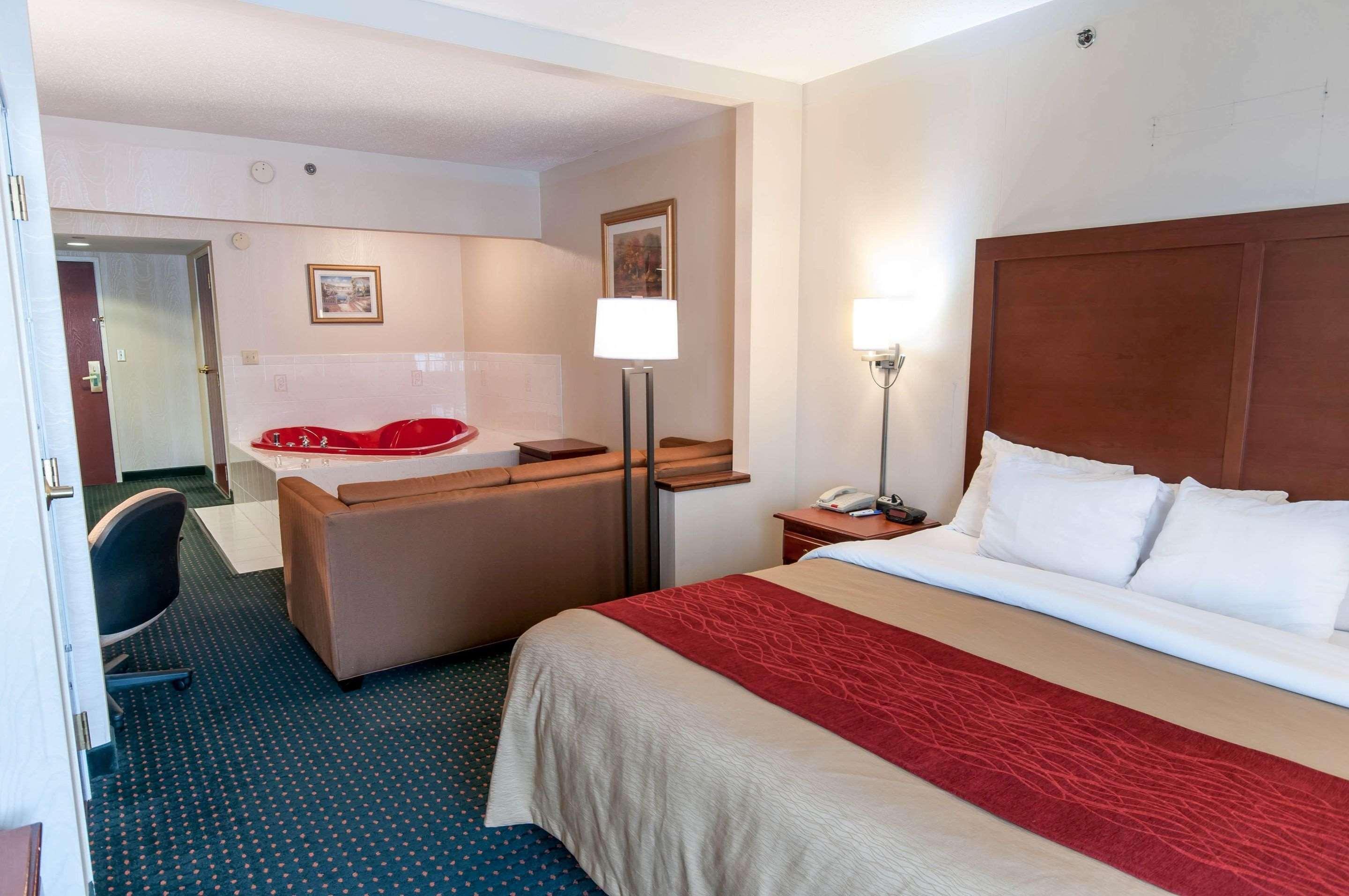 Comfort Inn & Suites Mount Pocono Eksteriør bilde