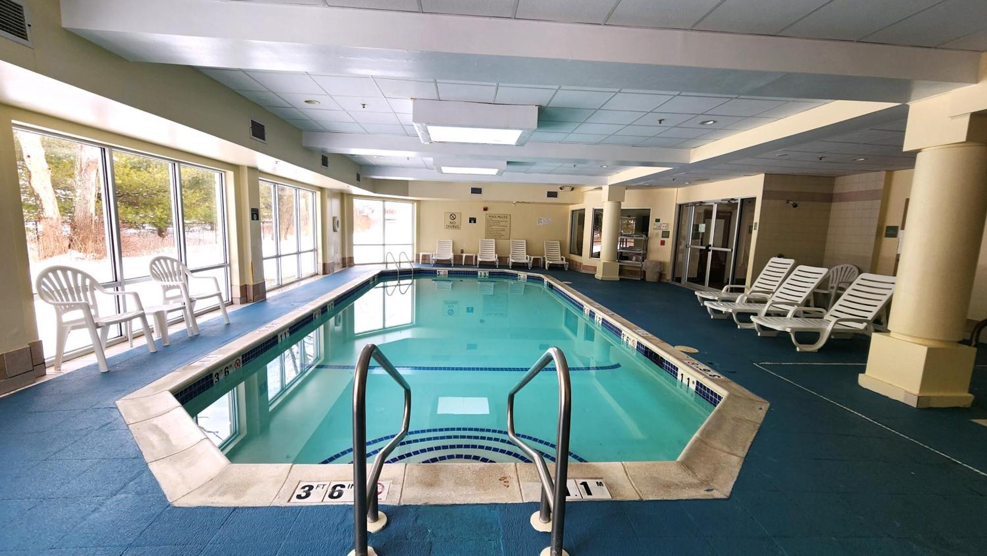 Comfort Inn & Suites Mount Pocono Eksteriør bilde
