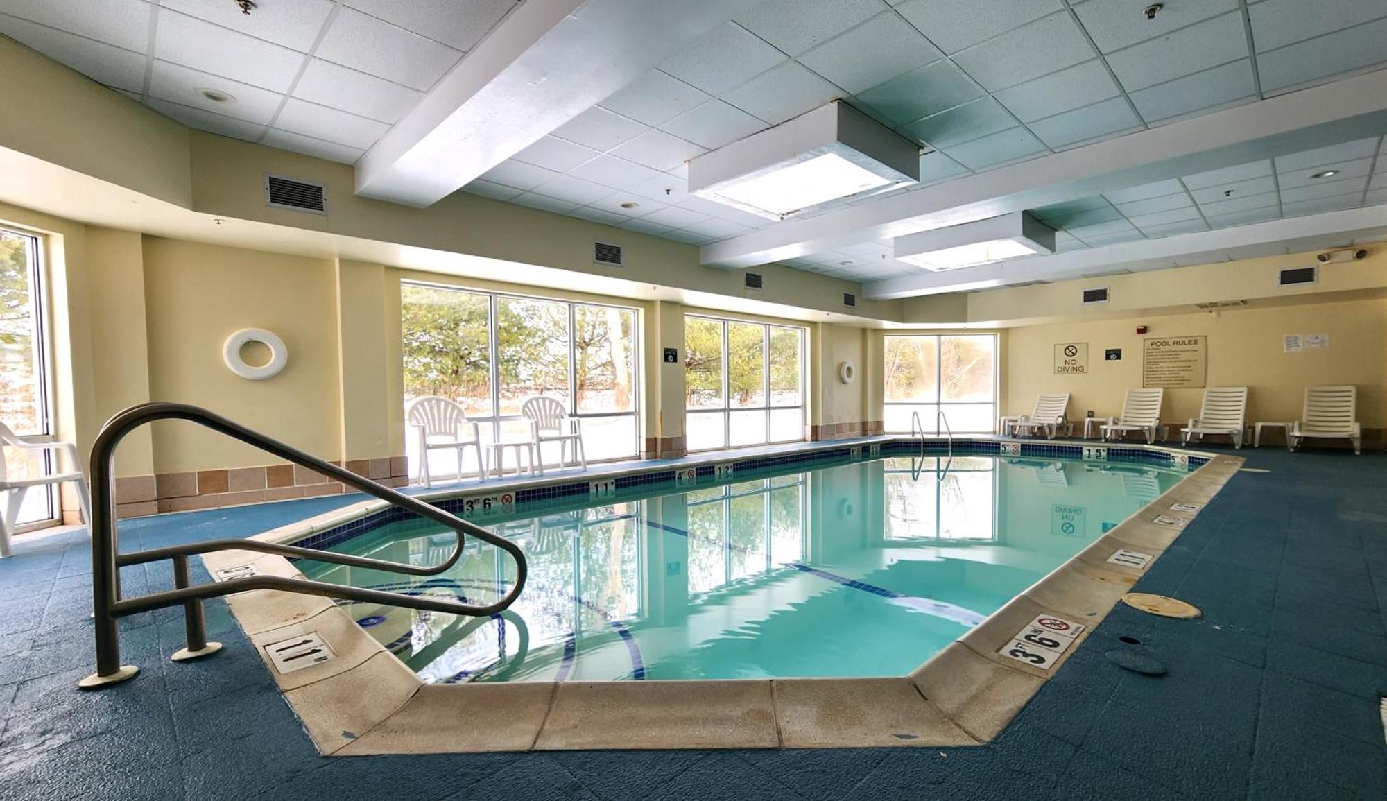 Comfort Inn & Suites Mount Pocono Eksteriør bilde
