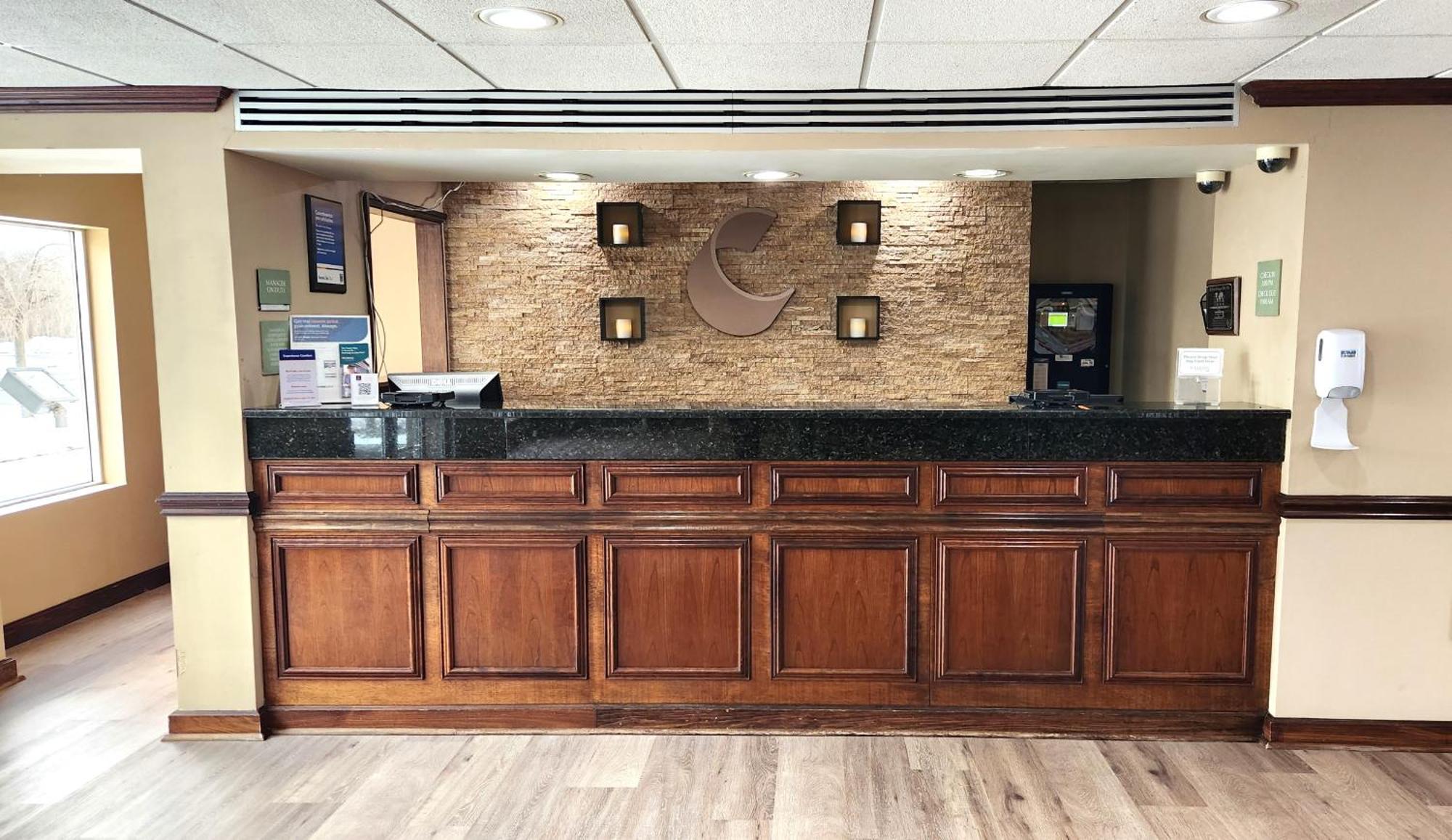 Comfort Inn & Suites Mount Pocono Eksteriør bilde