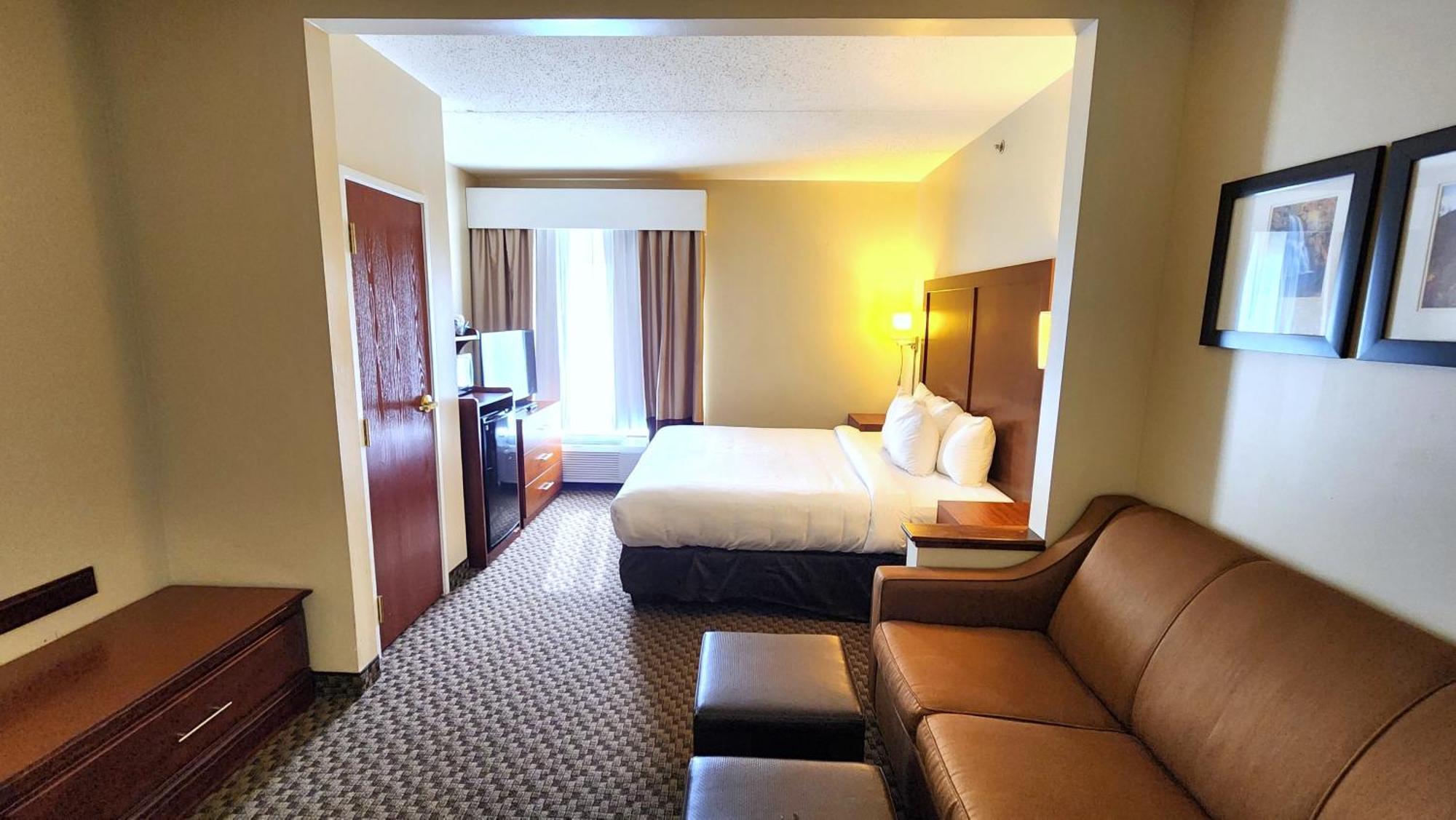 Comfort Inn & Suites Mount Pocono Eksteriør bilde
