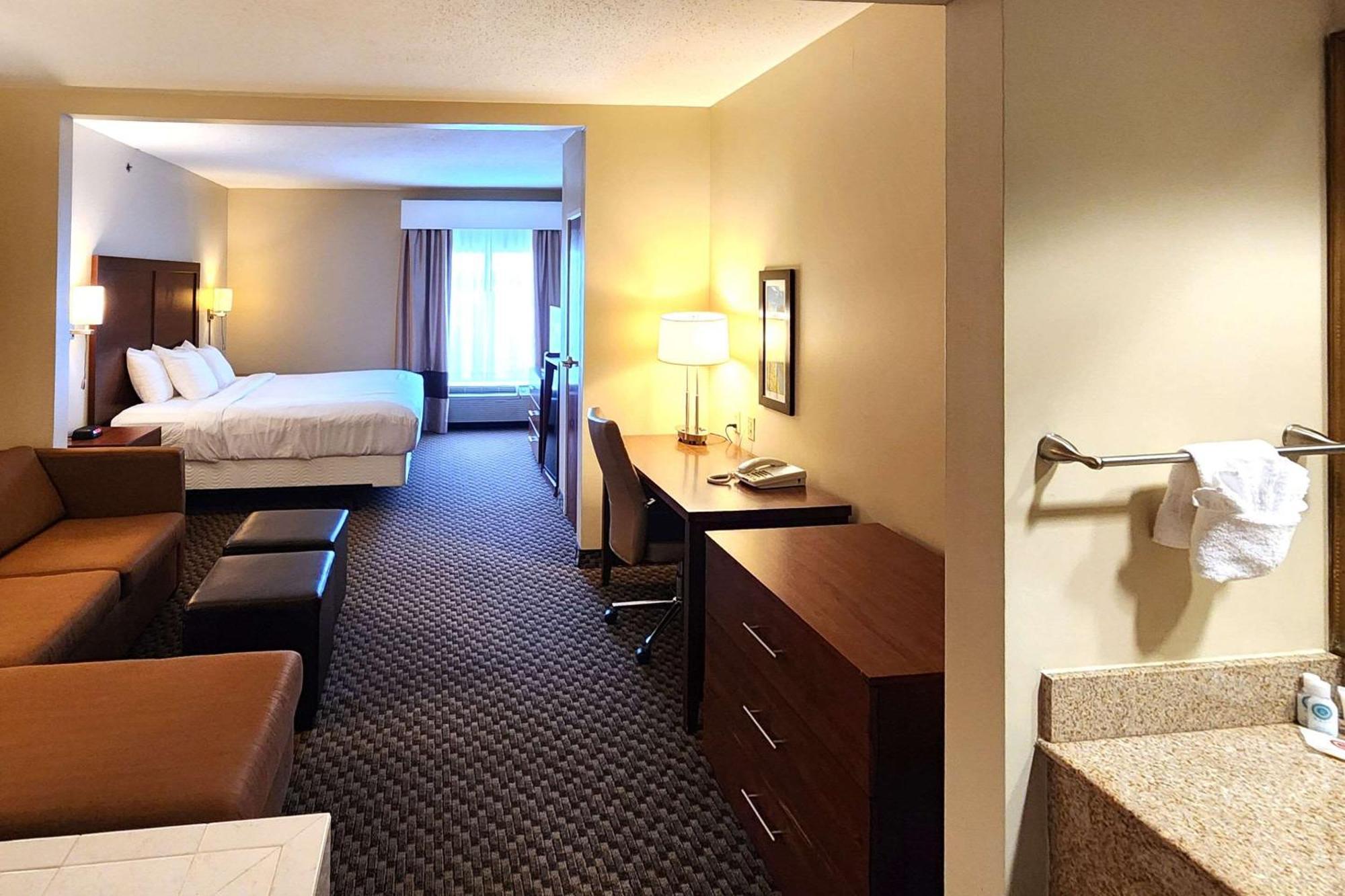 Comfort Inn & Suites Mount Pocono Eksteriør bilde