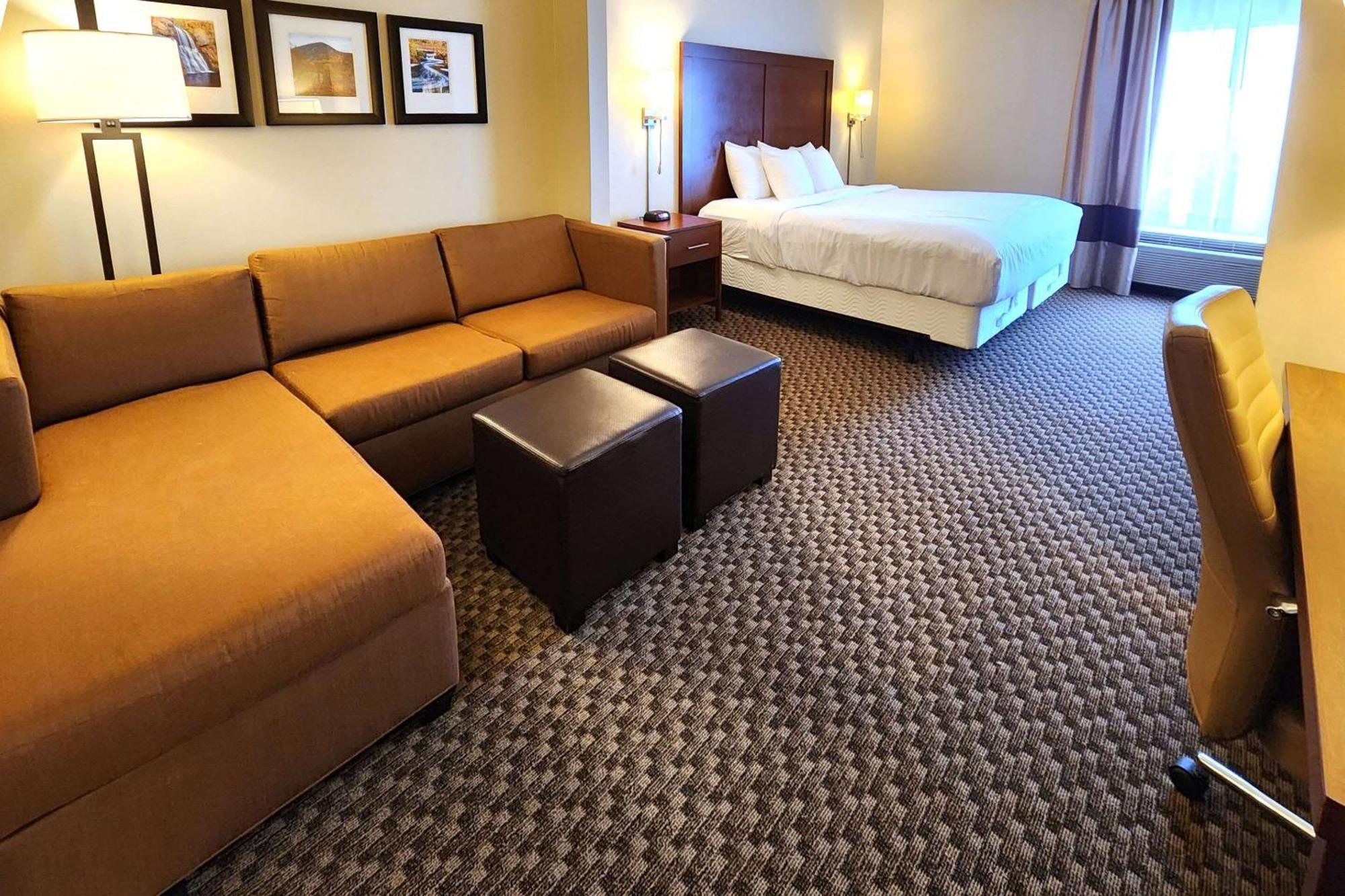 Comfort Inn & Suites Mount Pocono Eksteriør bilde