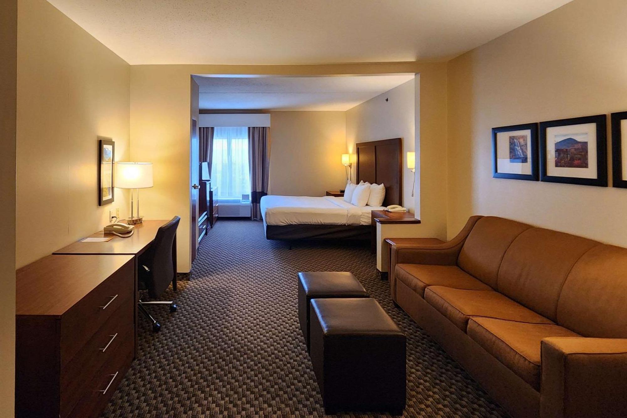 Comfort Inn & Suites Mount Pocono Eksteriør bilde