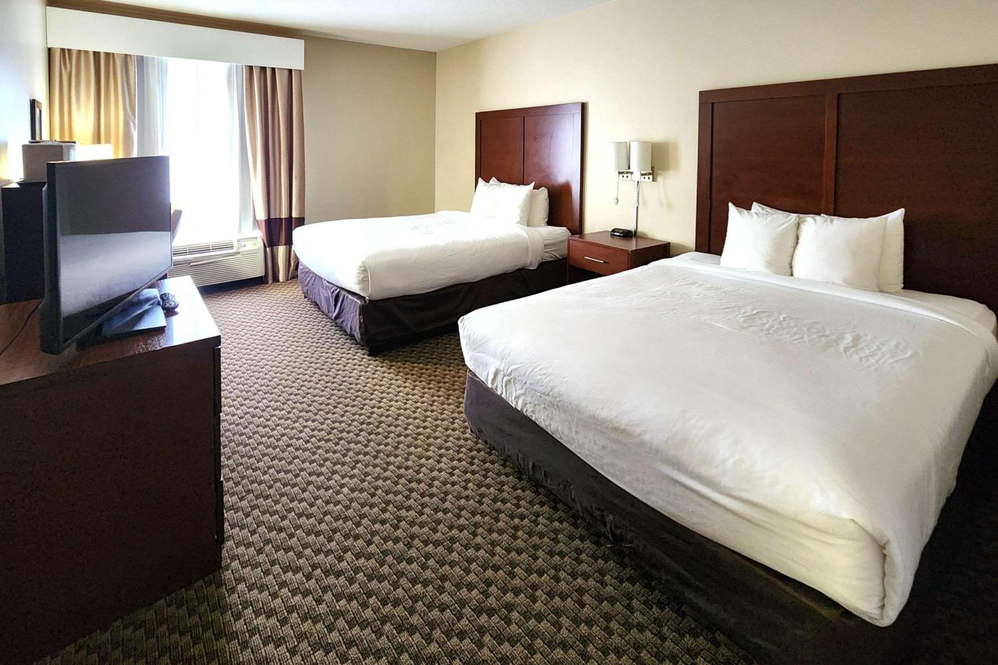 Comfort Inn & Suites Mount Pocono Eksteriør bilde